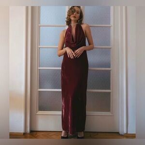 Zara Raspberry Velvet Halter Maxi Dress Blogger Favorite Draped Open Back Size M